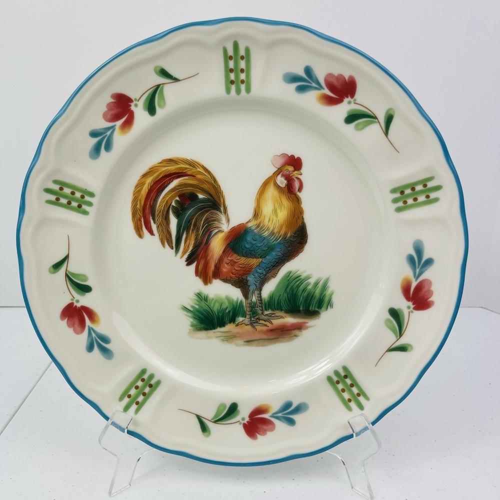 Epoch Red Rooster Dinner Plate Blue Scalloped Border 10 5/8‎